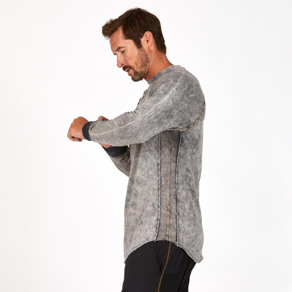 Male modeling mineral wash long sleeve raglan