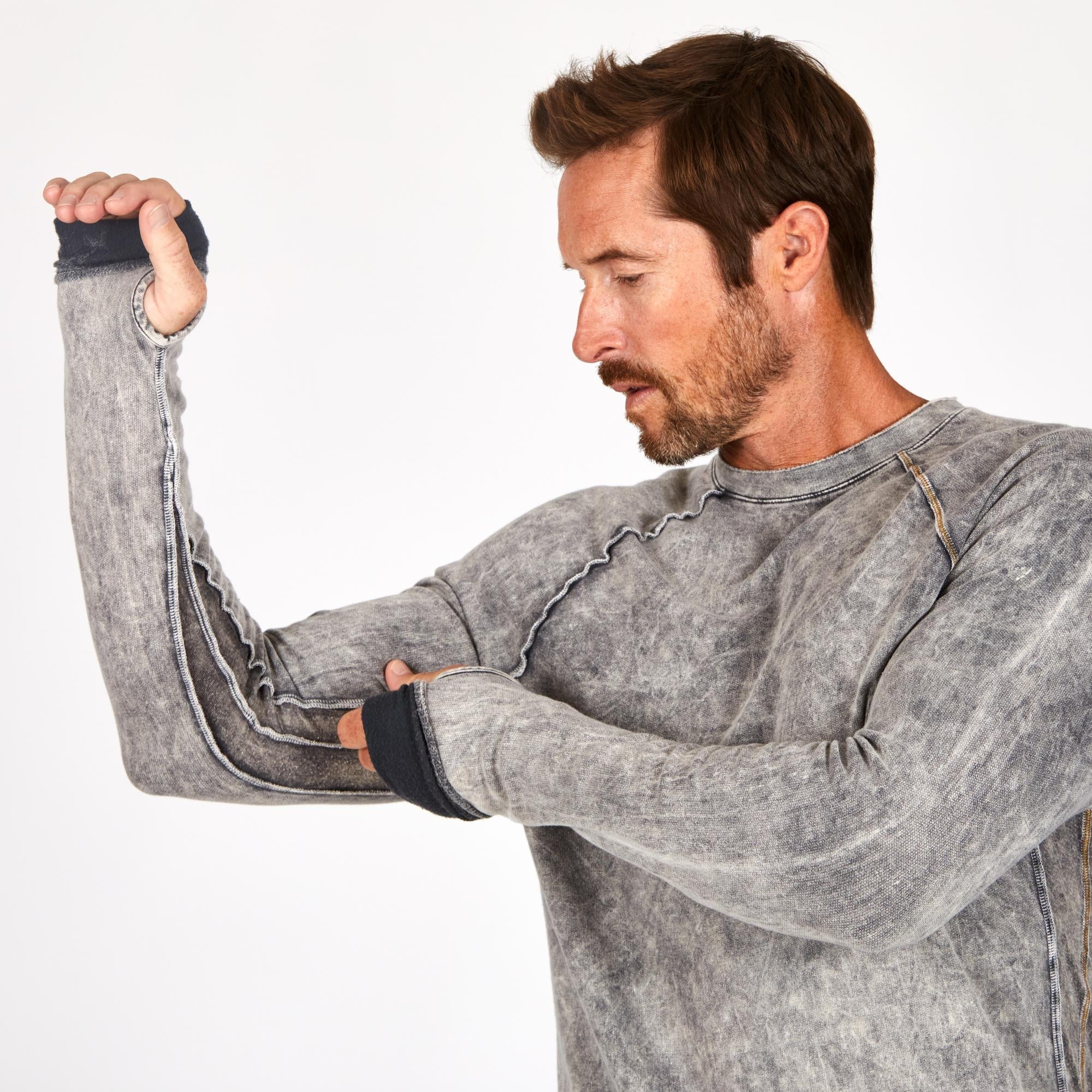 Male modeling mineral wash long sleeve raglan