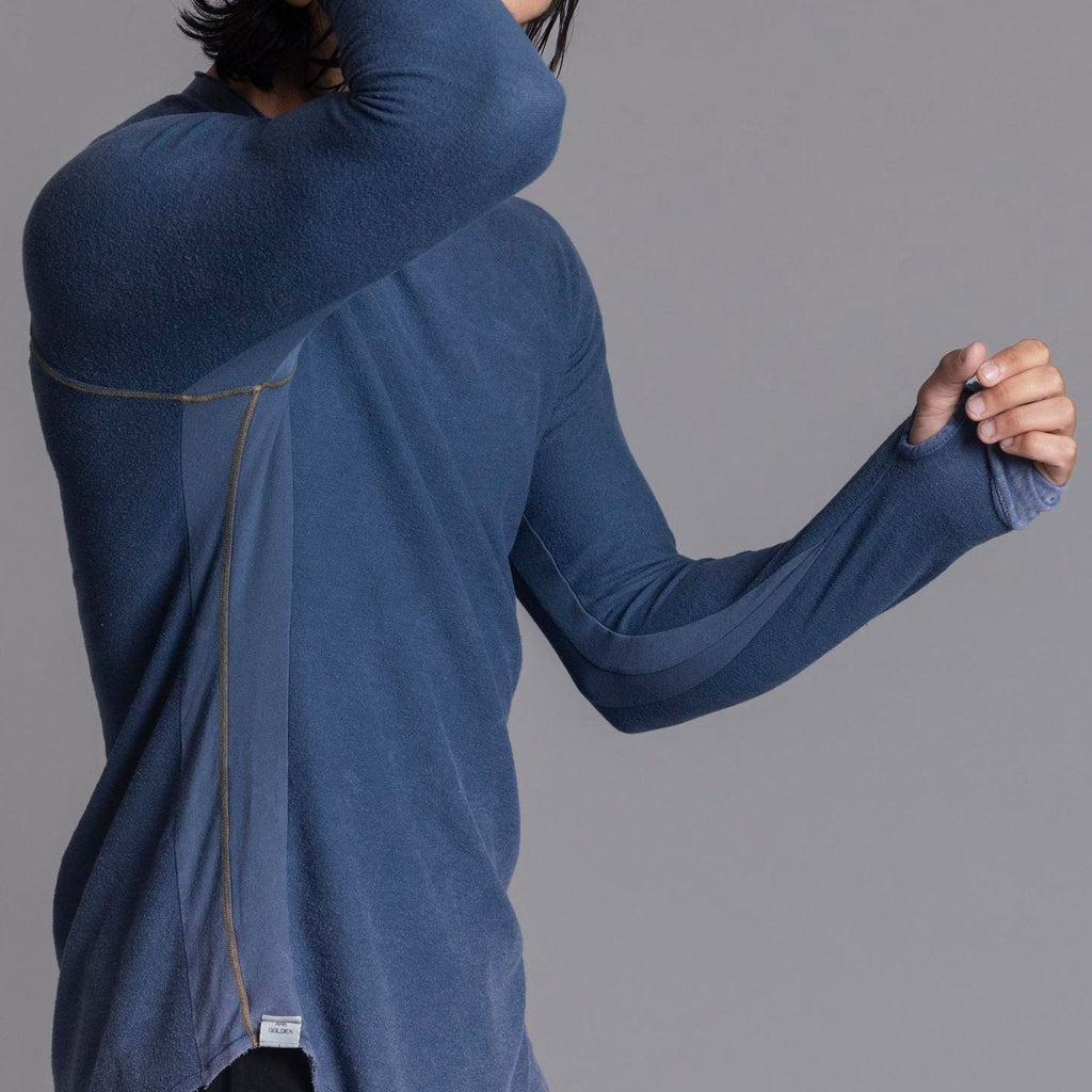 Male modeling mineral wash long sleeve raglan