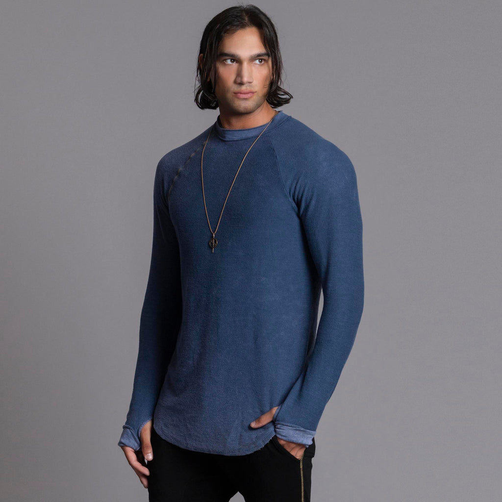 Male modeling mineral wash long sleeve raglan