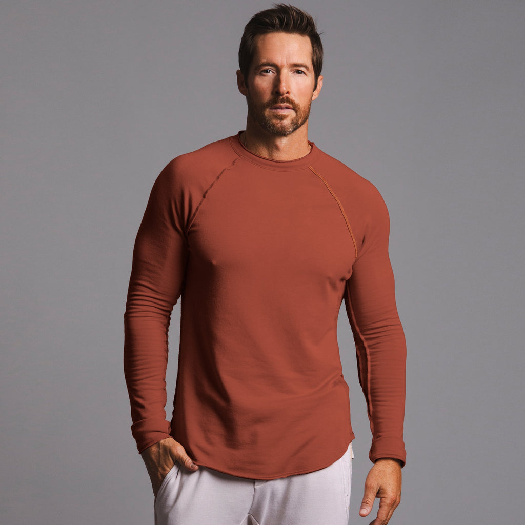 A man modeling kairos duster in sienna soul